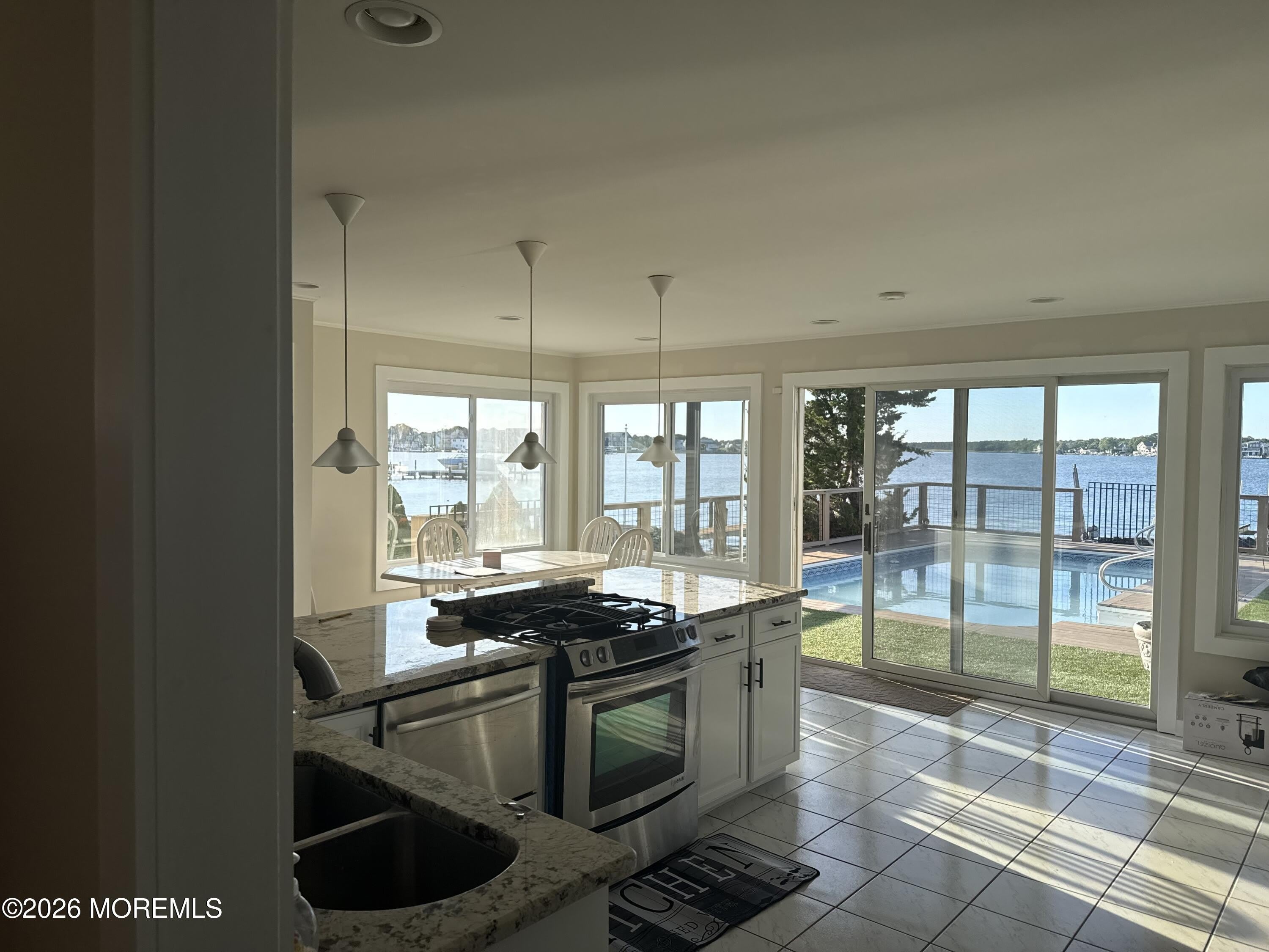 262 Genes Drive – photo 5