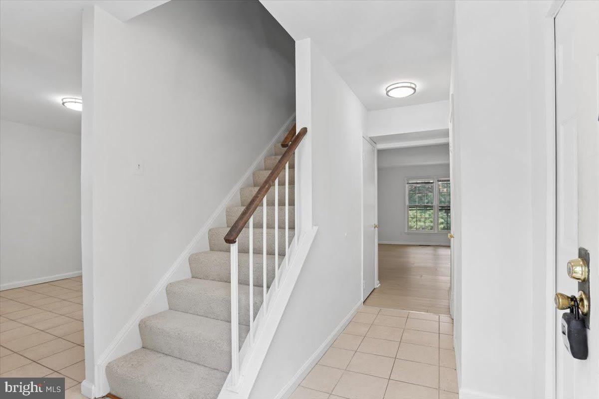 9652 MOTLEY LN – photo 2