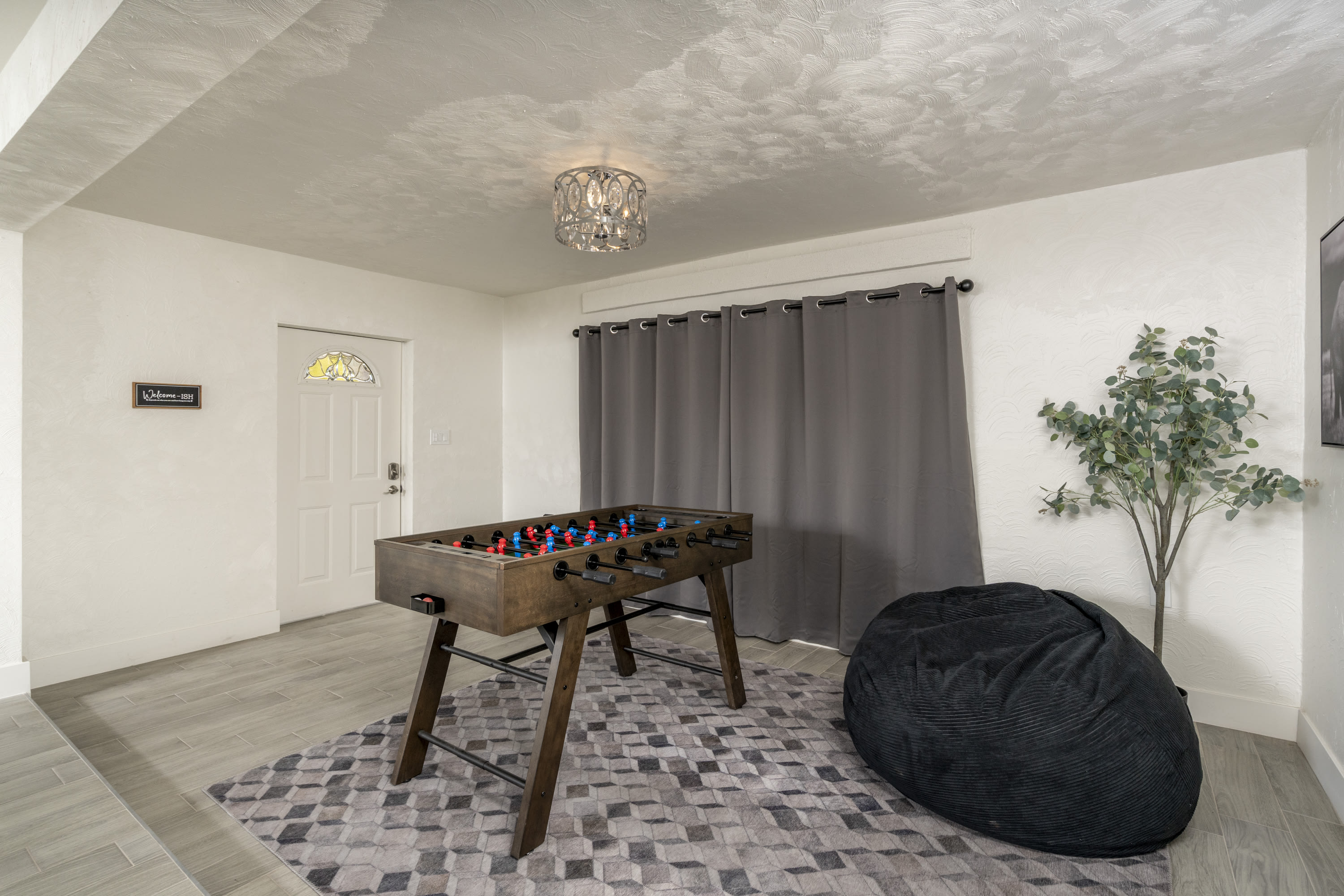 1047 West Elna Rae Street – photo 3