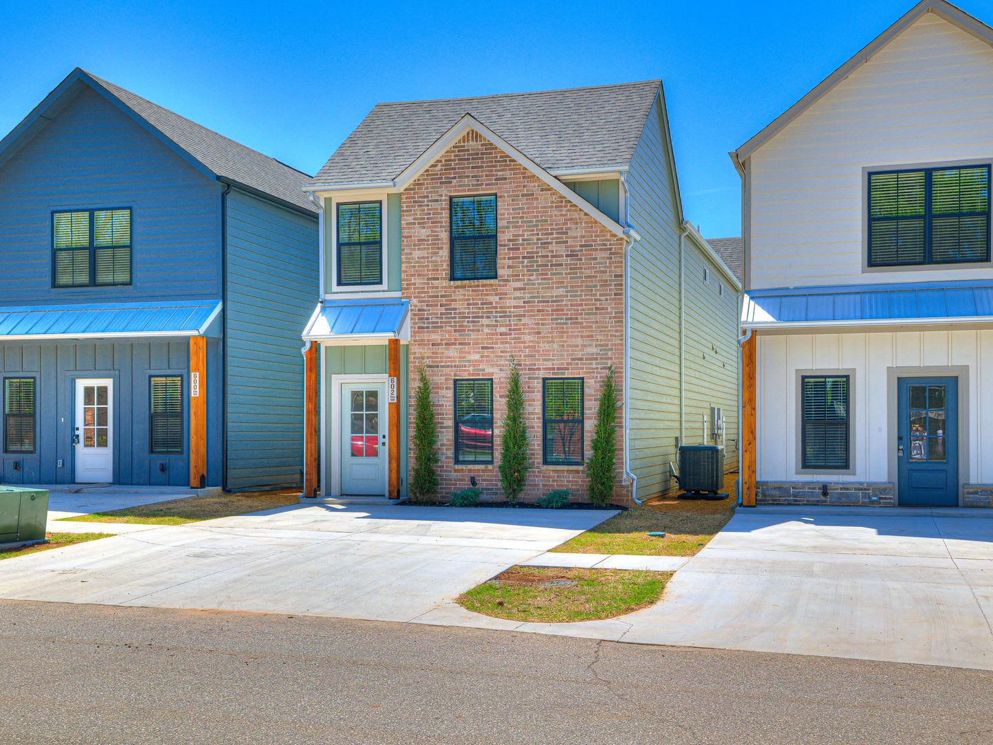 Brand New Duplexes Downtown Edmond – photo 5