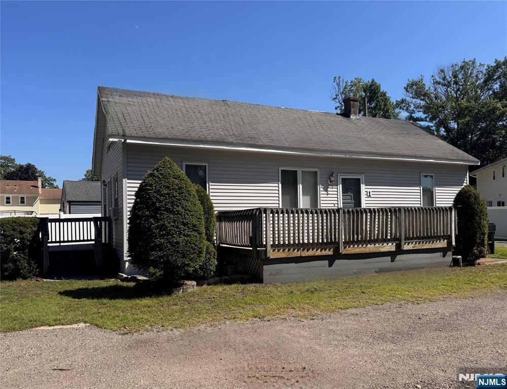 1 Cedar Lane – photo 1