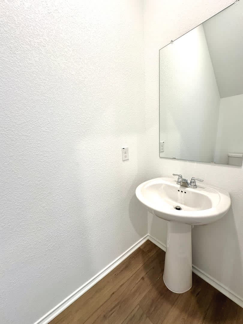 Ready for move in – photo 4