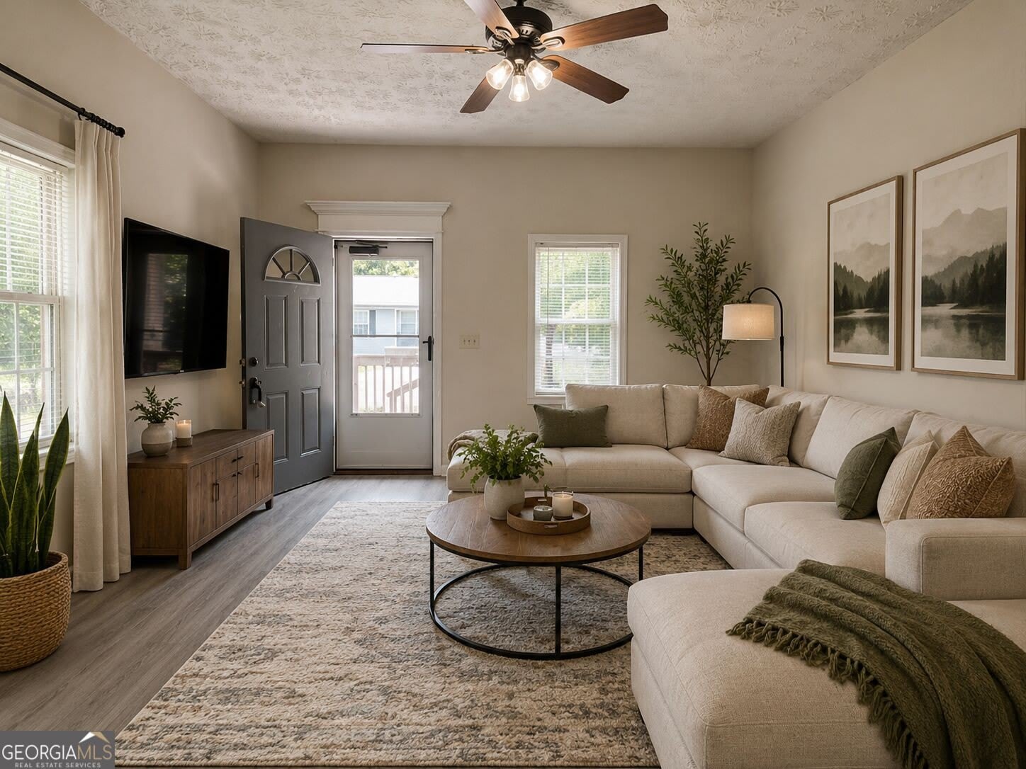 125 Hubbard Street – photo 4