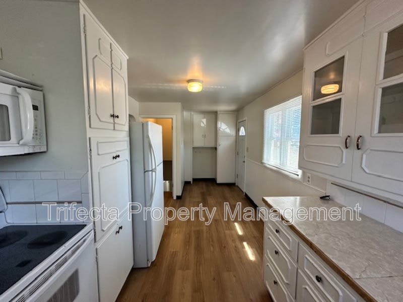 622 Miller Drive – photo 5
