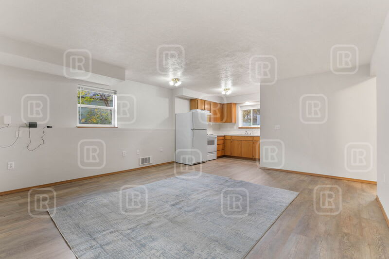 107 West 3rd Street – photo 5