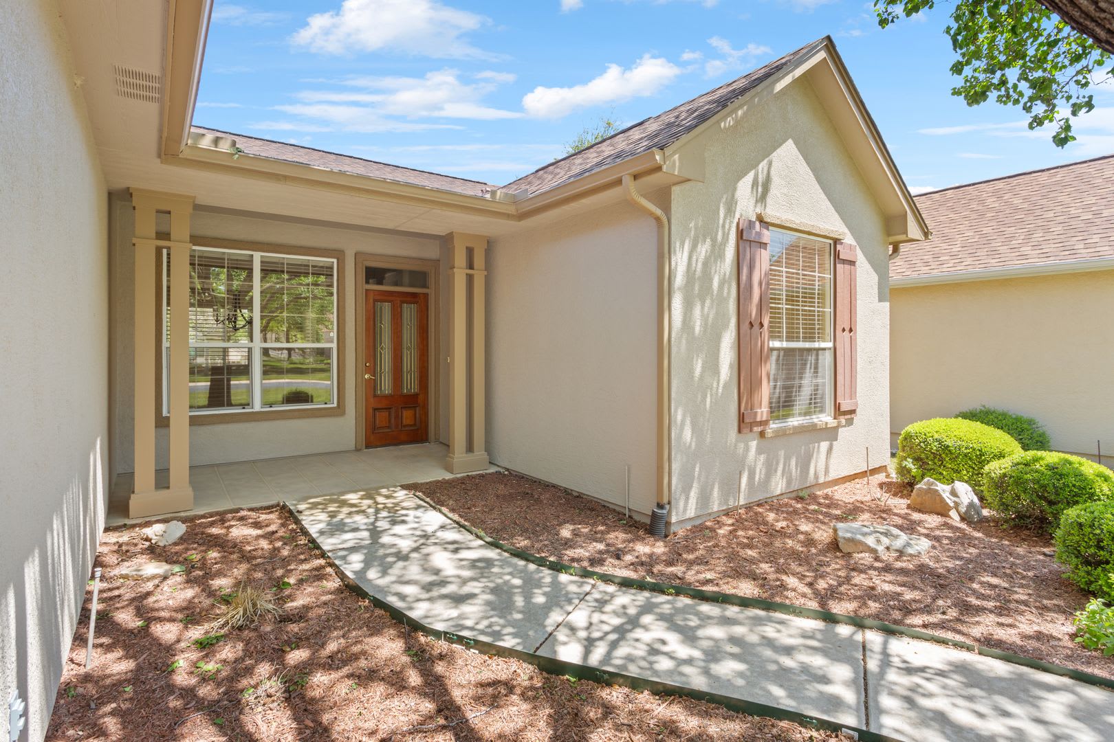 311 Dove Hollow Trl Unfurnished Sun City Rental Available 09 05 2026 – photo 4