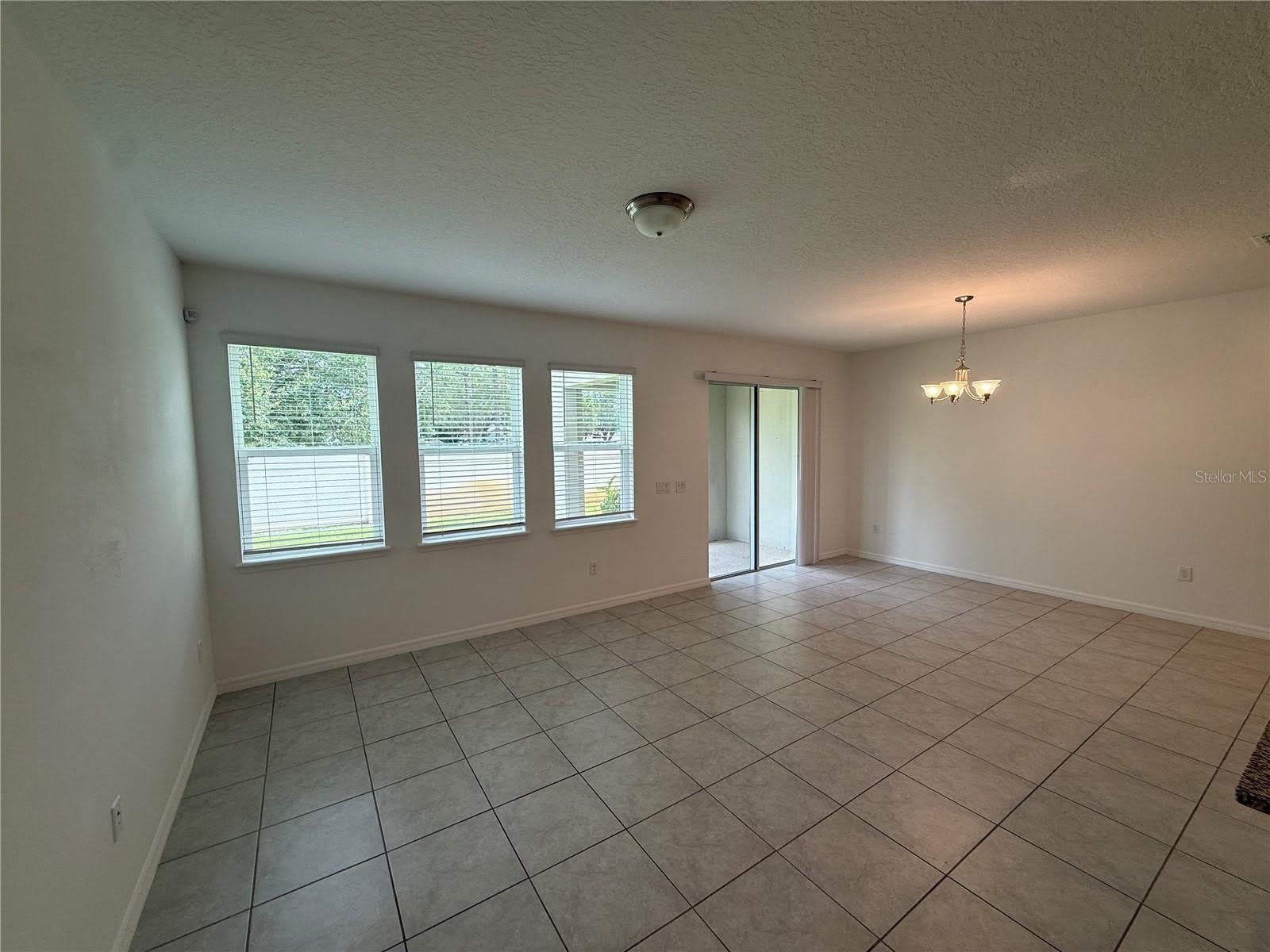 15025 WILLOW ARBOR Circle – photo 3