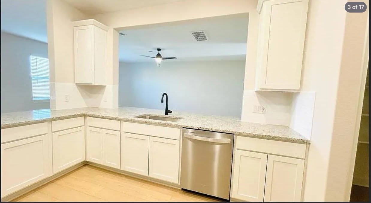 1323 Windermere Way – photo 3