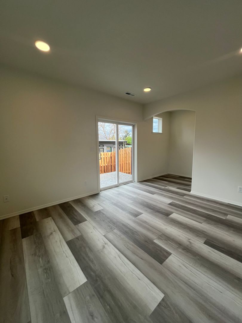 3-Bedroom 2.5-Bathroom Townhouse in Friendly Neighborhood – photo 5