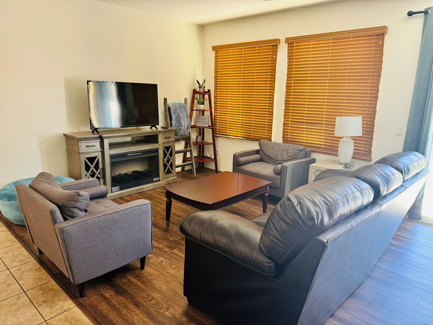 Furnished monthly rental home with all utilities included. – photo 3