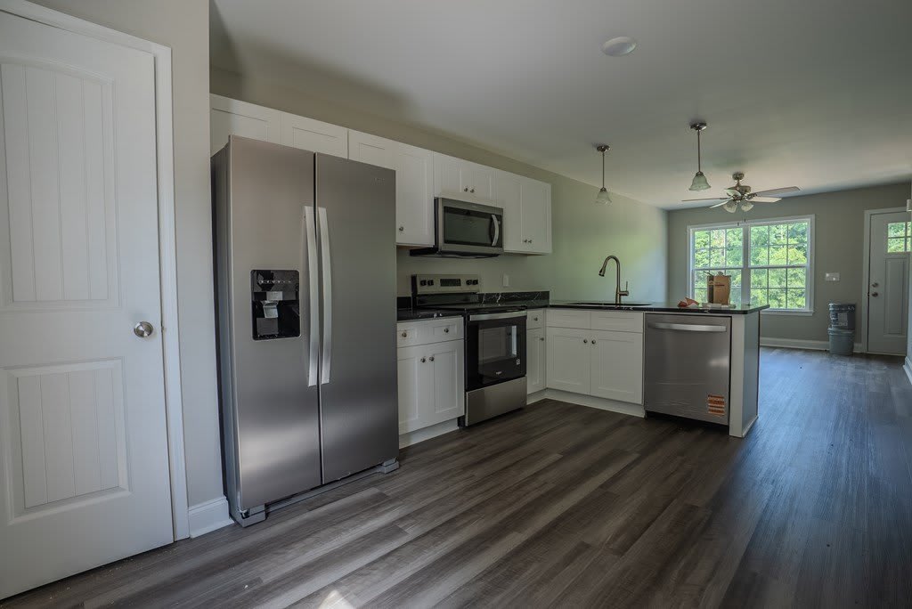 139 Harrison Lane – photo 3