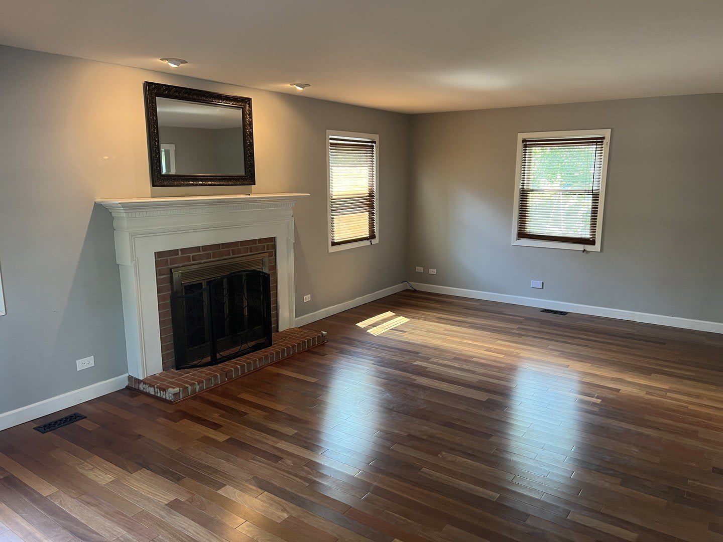 1927 Farmington Court – photo 3