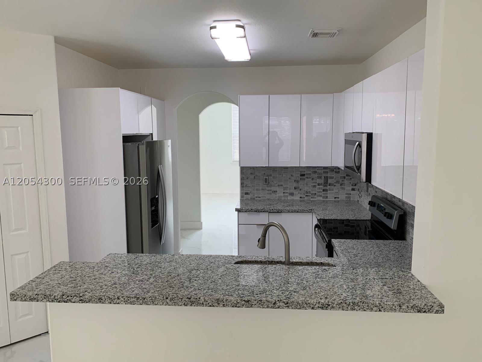 14020 SW 152nd Ter – photo 5
