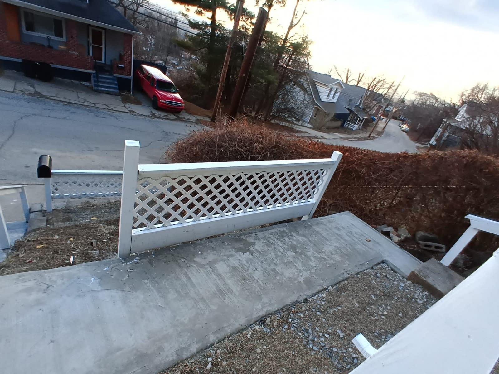 1337 Barth Ave – photo 2
