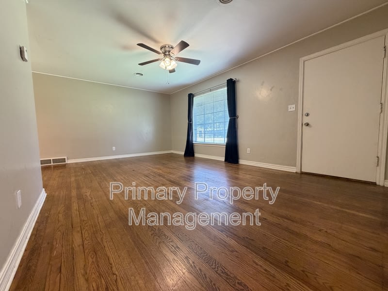 1722 Mattern Drive – photo 2
