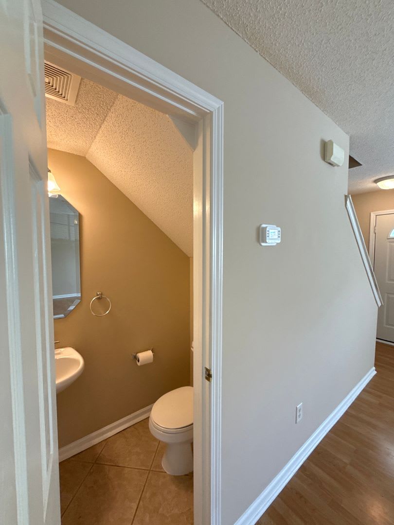 T.R. Lawing Realty Property – photo 5
