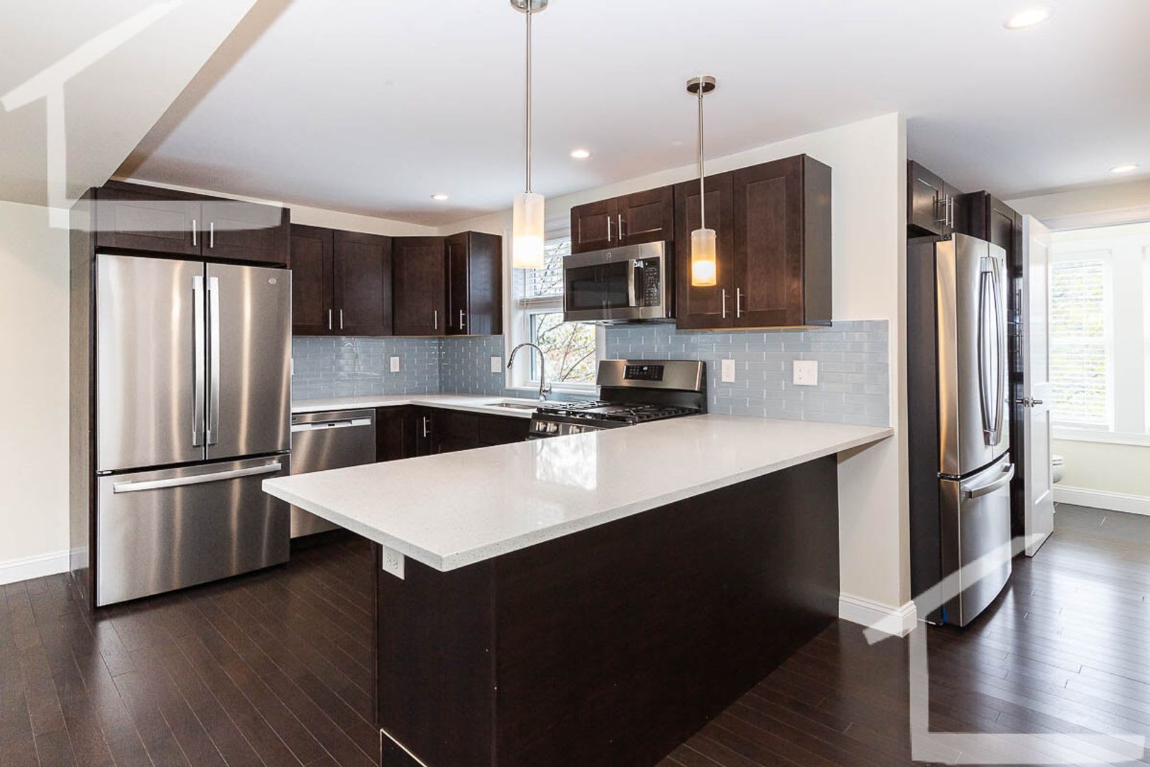 Brand New Home In Waltham Available For Rent On 8 1 26 – photo 4