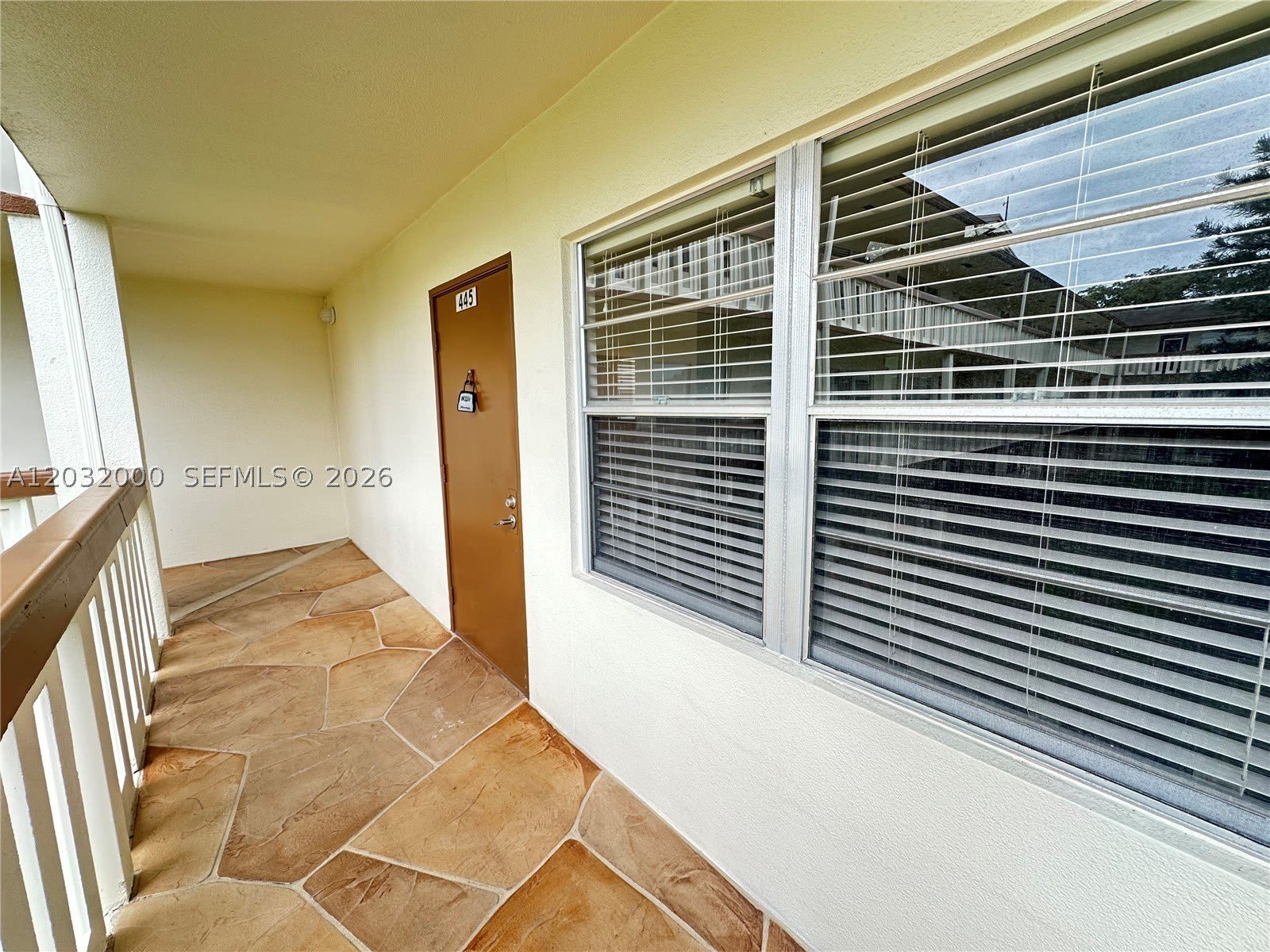 445 Mansfield K – photo 4