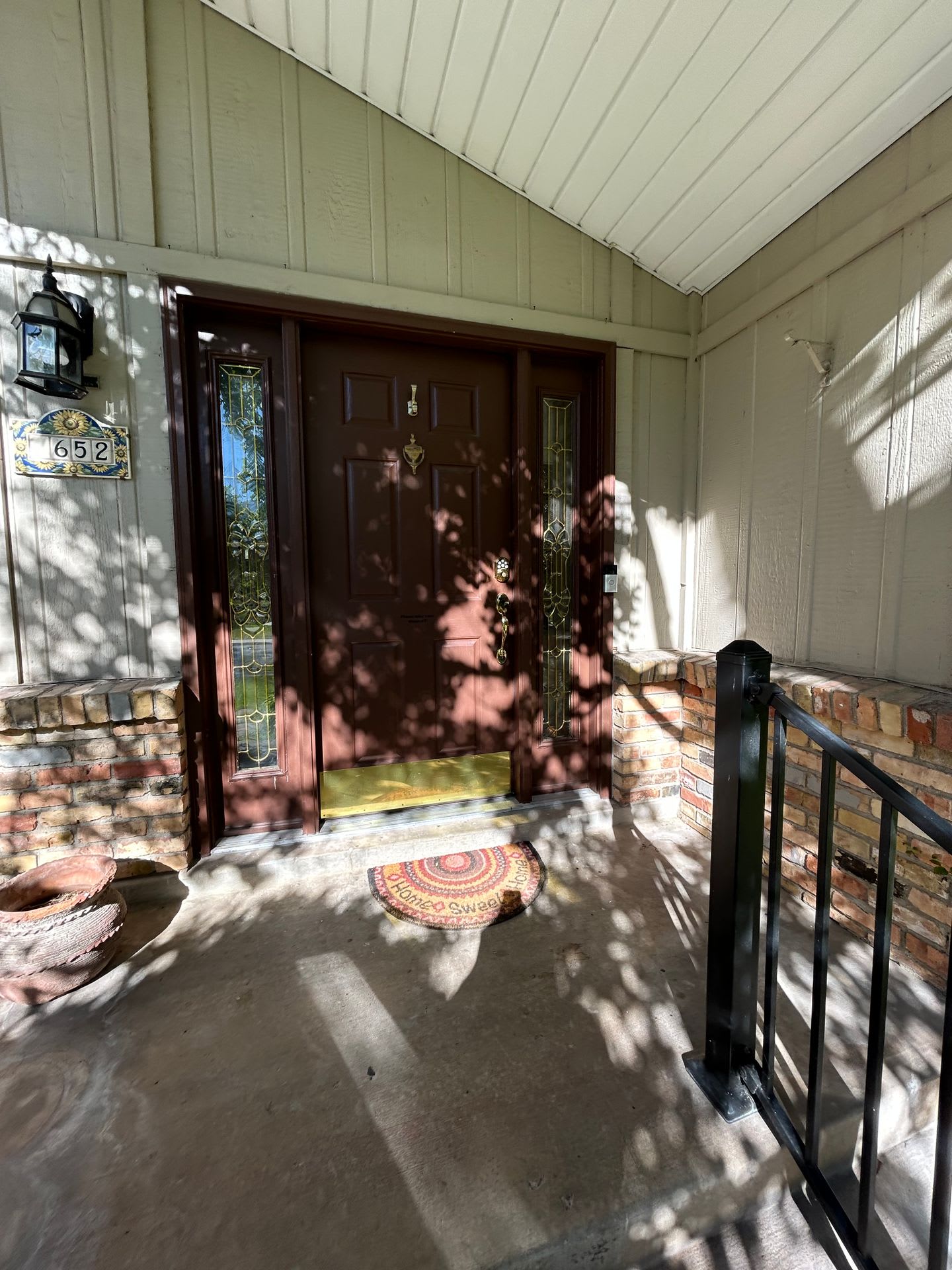 2 Bedroom 1 Bathroom Basement Apartment – photo 3