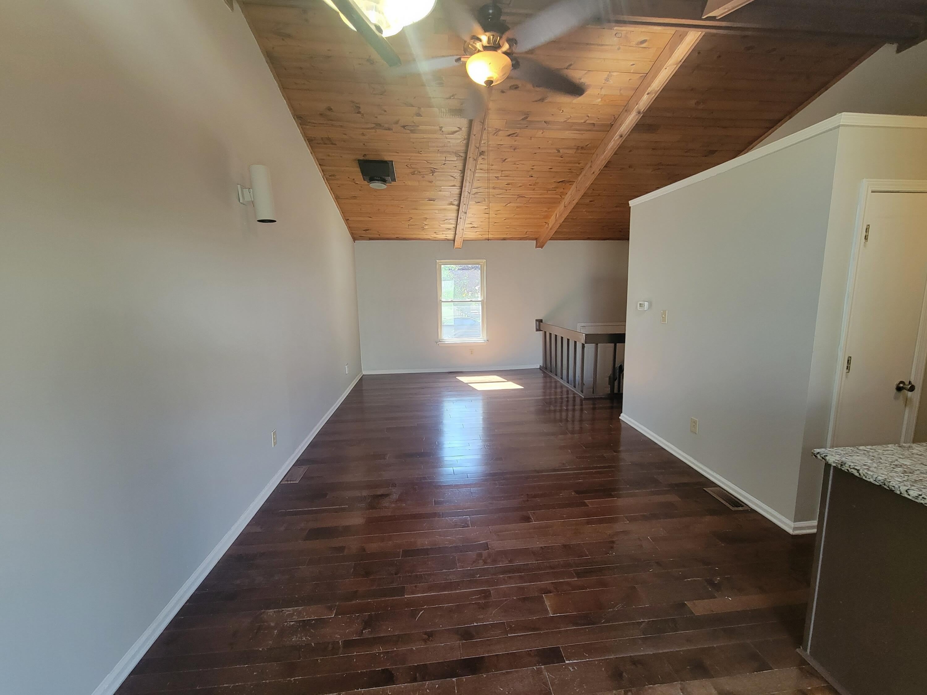 577 El Paseo Place – photo 2