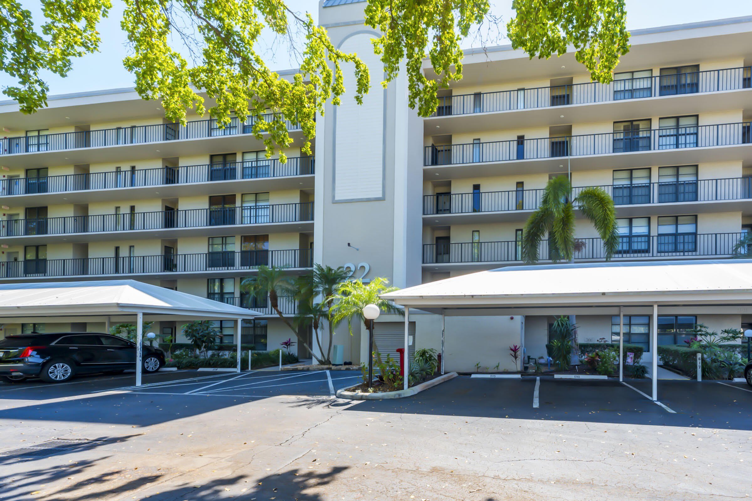 22 Royal Palm Way – photo 5