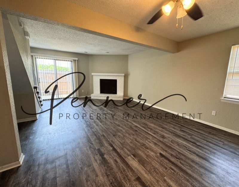 509 NE Newport Dr – photo 3