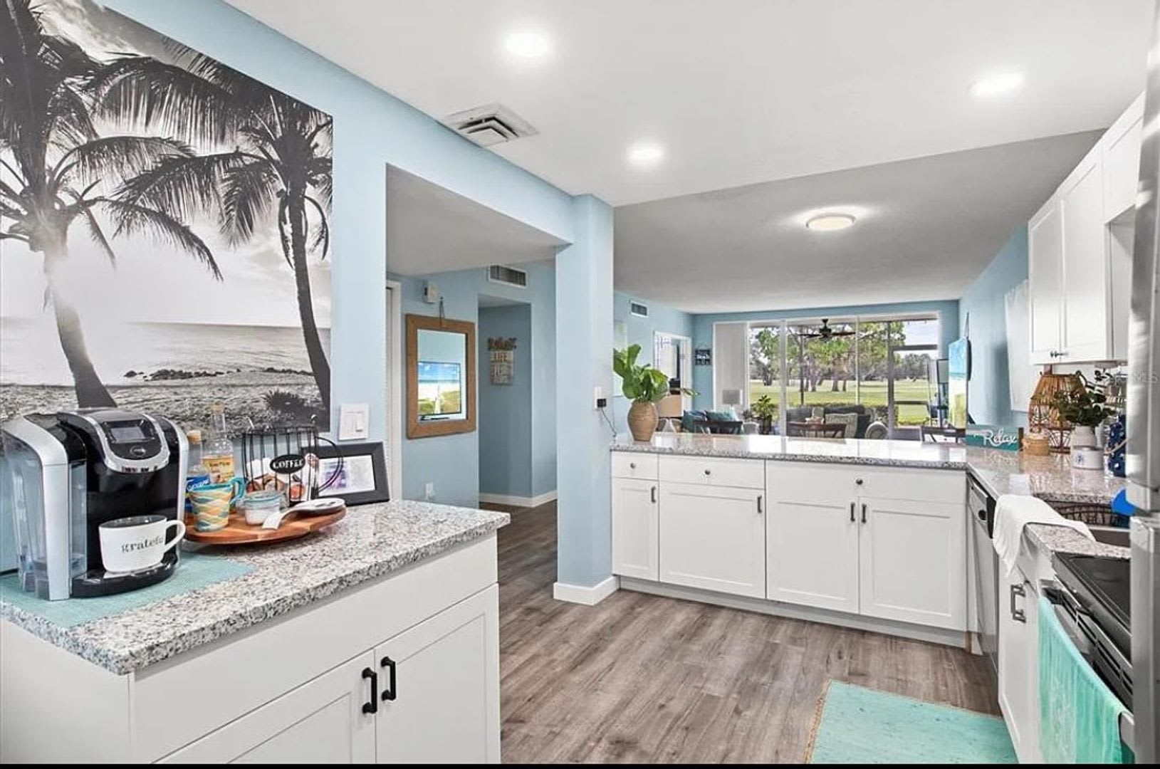 Annual OR Seasonal turnkey FURNISHED 2/2 ground floor condo with golf course and water views – photo 5