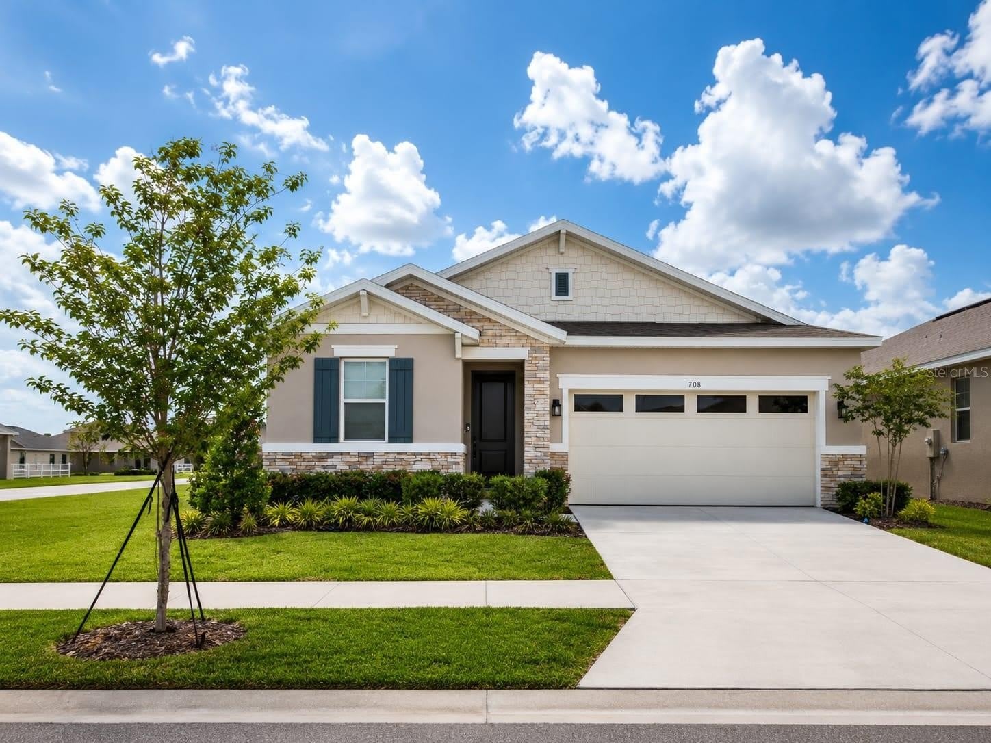708 GRIFFON Avenue – photo 4