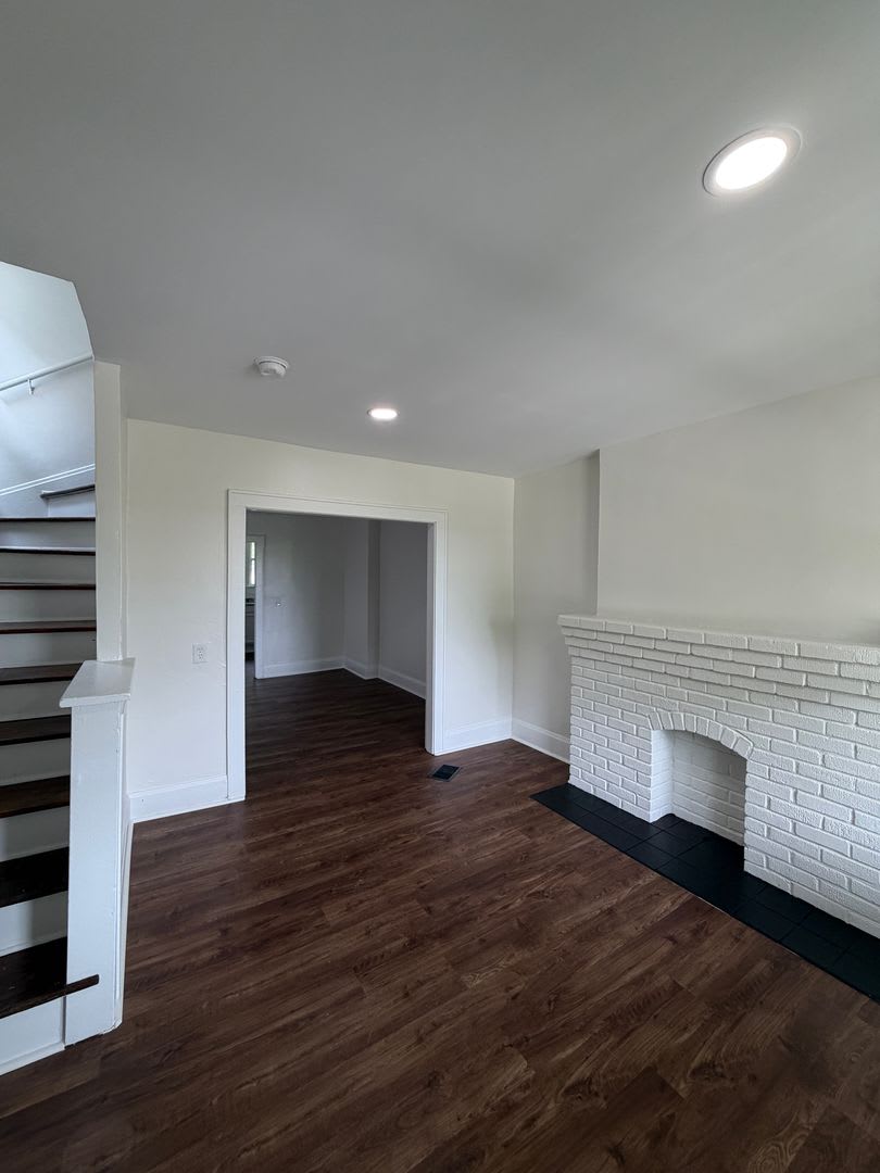 726 Frebis Avenue – photo 2