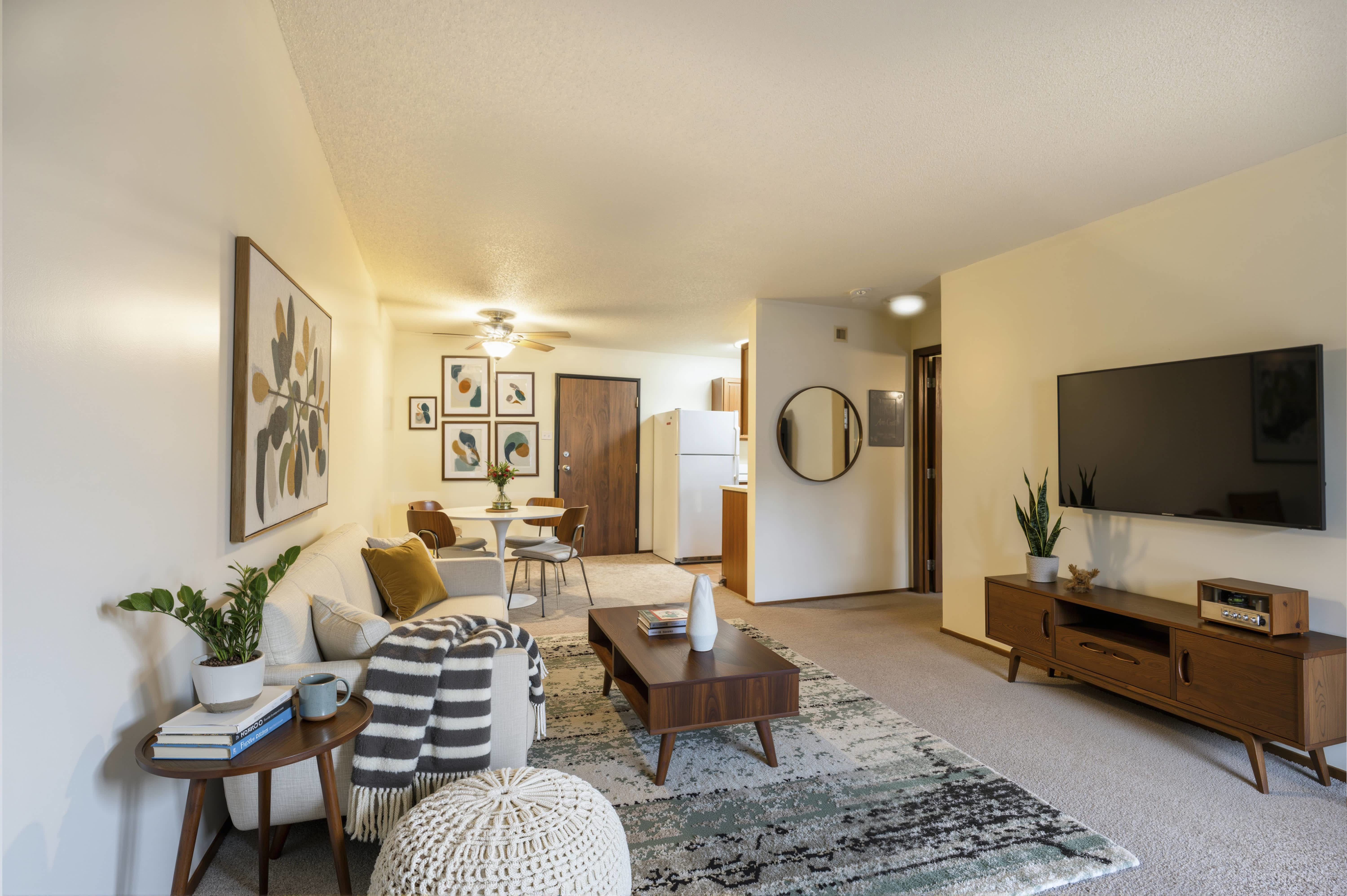 Spruce Pointe – photo 1