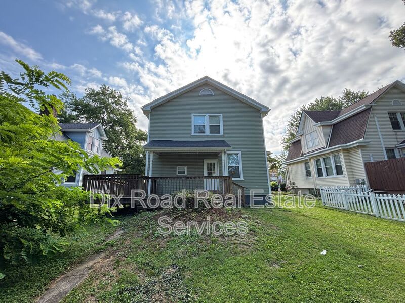 11169 Maple Street – photo 4