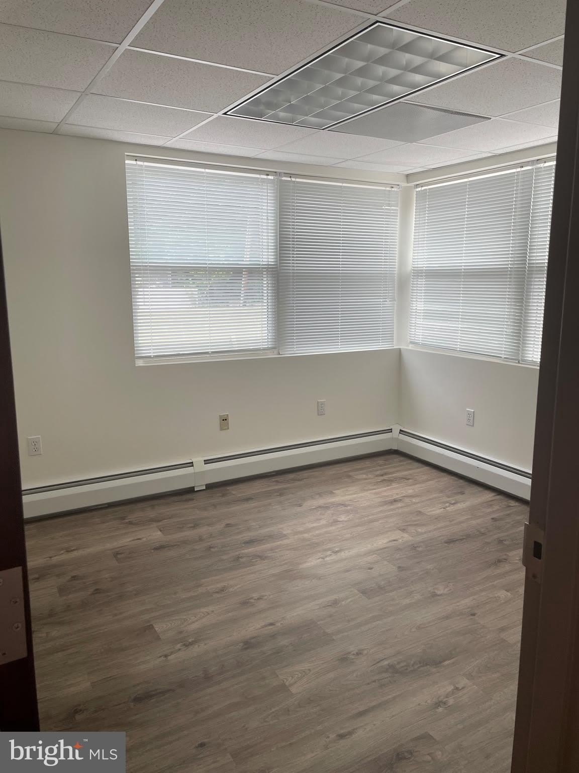 145 ROCKLEDGE Avenue – photo 1