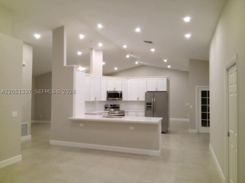 9367 LAKE SERENA – photo 2