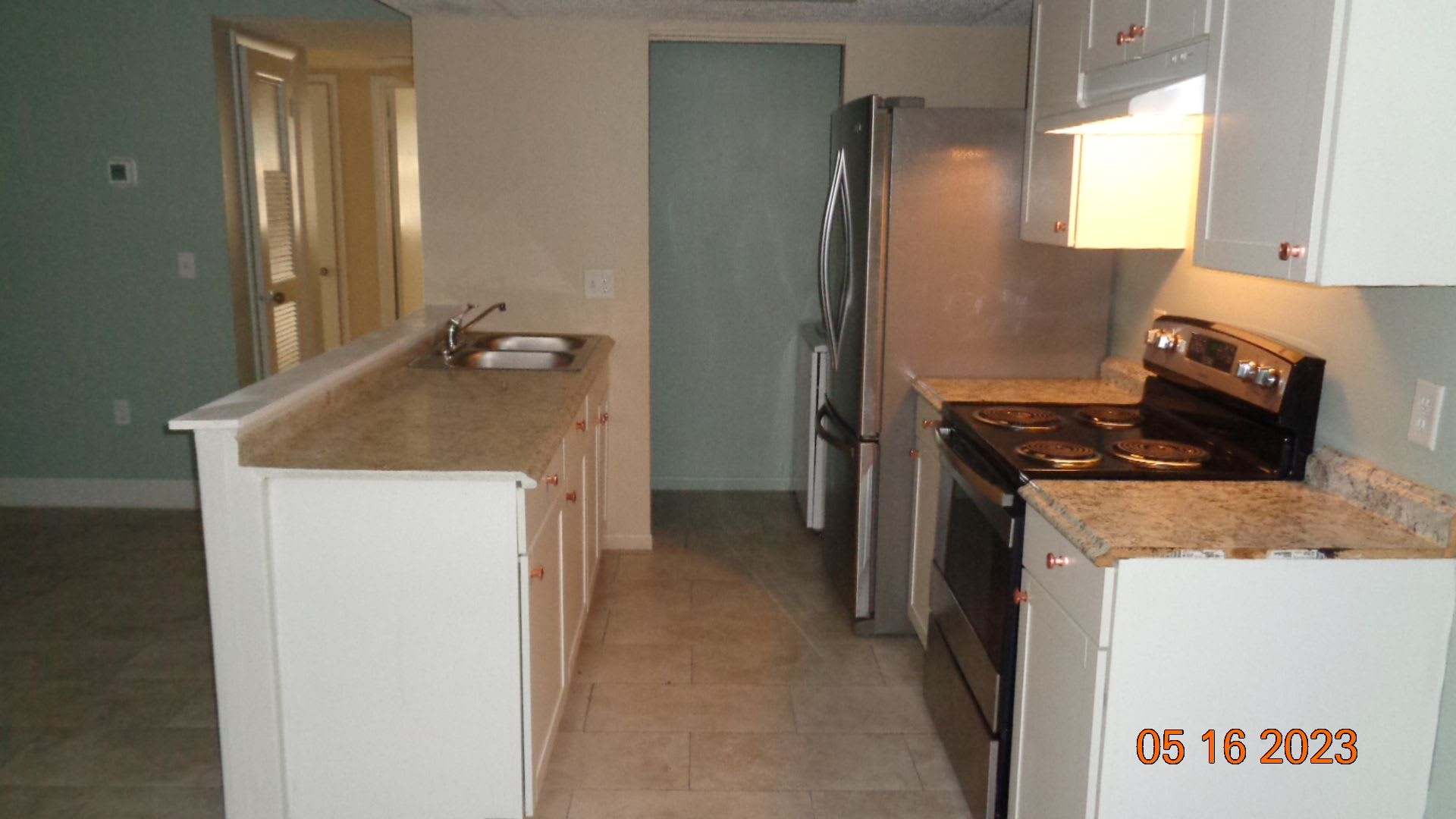 2 Bed, 1 Bath First Floor Apartment – photo 3