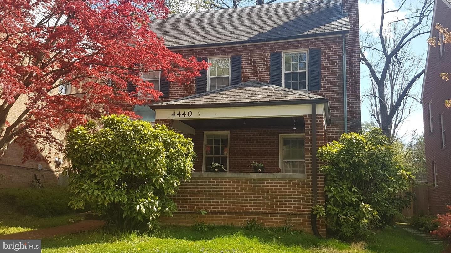 4440 ALBEMARLE ST NW – photo 3