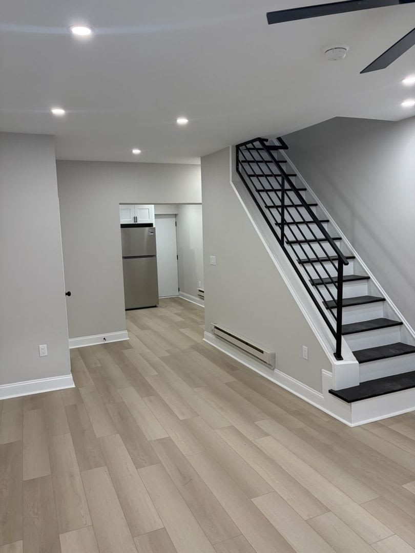 Beautiful Newly renovated 2 bedroom home now available for rent in Point Breeze!!! – photo 1