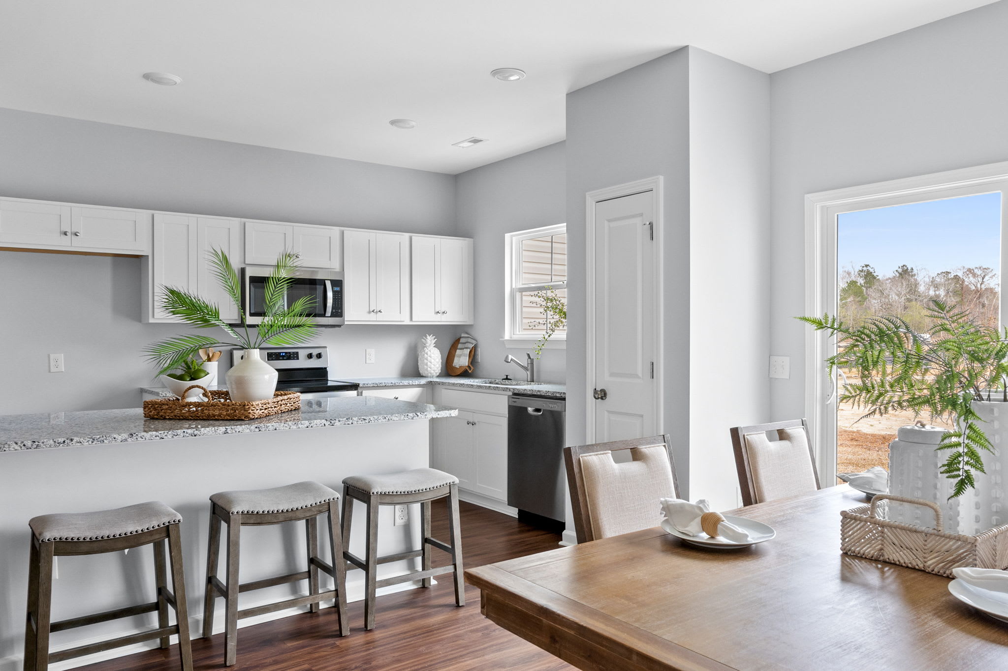 5049 Northstar Drive – photo 5