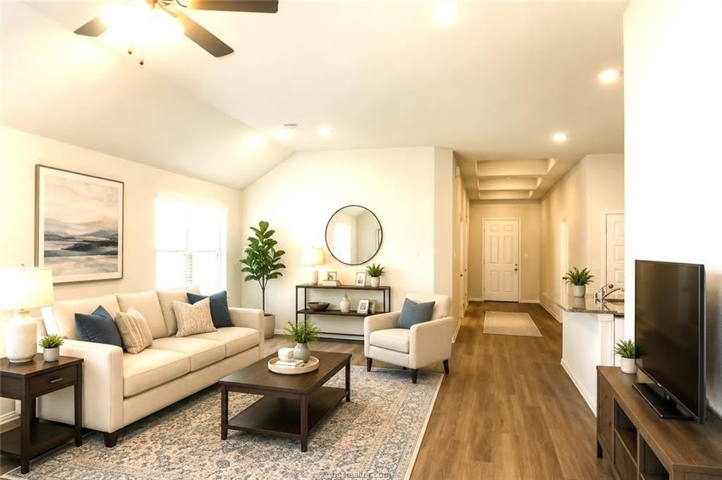 6306 Fulton Drive – photo 3