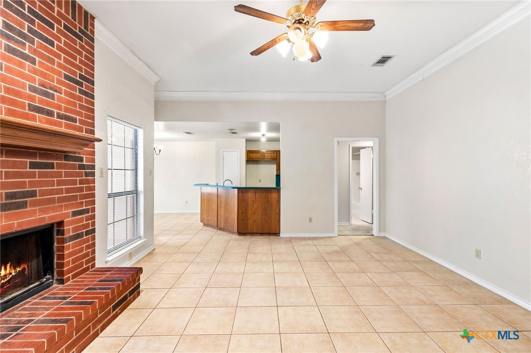 1502 Oak Knoll Lane – photo 4