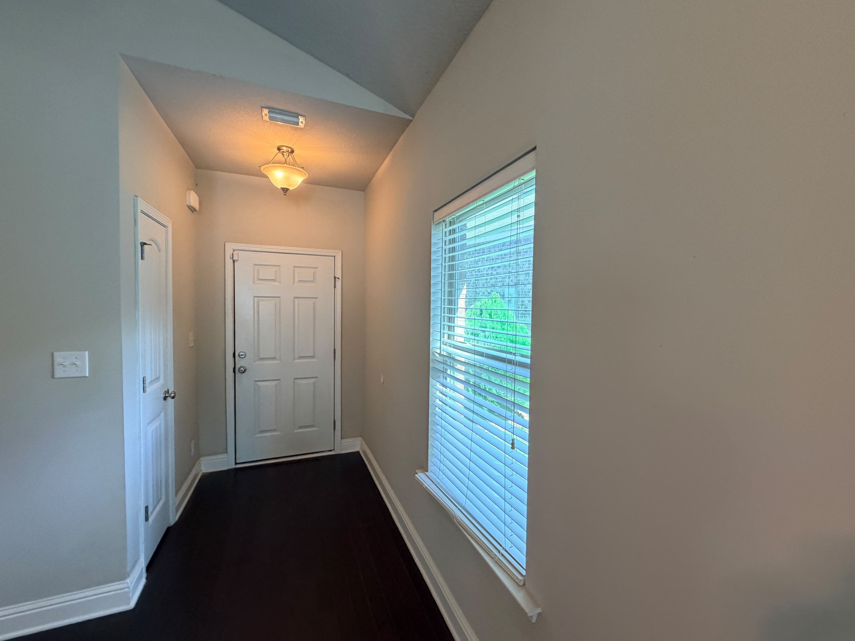2492 BENTRIDGE DR – photo 3