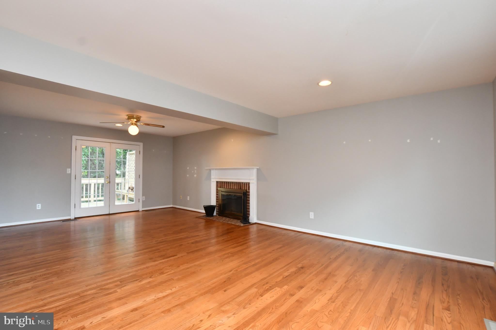 350 COPPERFIELD Lane – photo 4