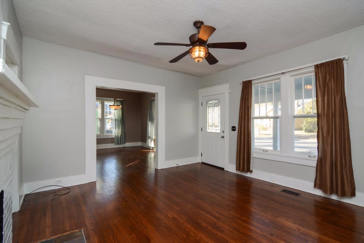 Historic Craftsman Steps Away From Eastland Park in East Nashville – photo 4