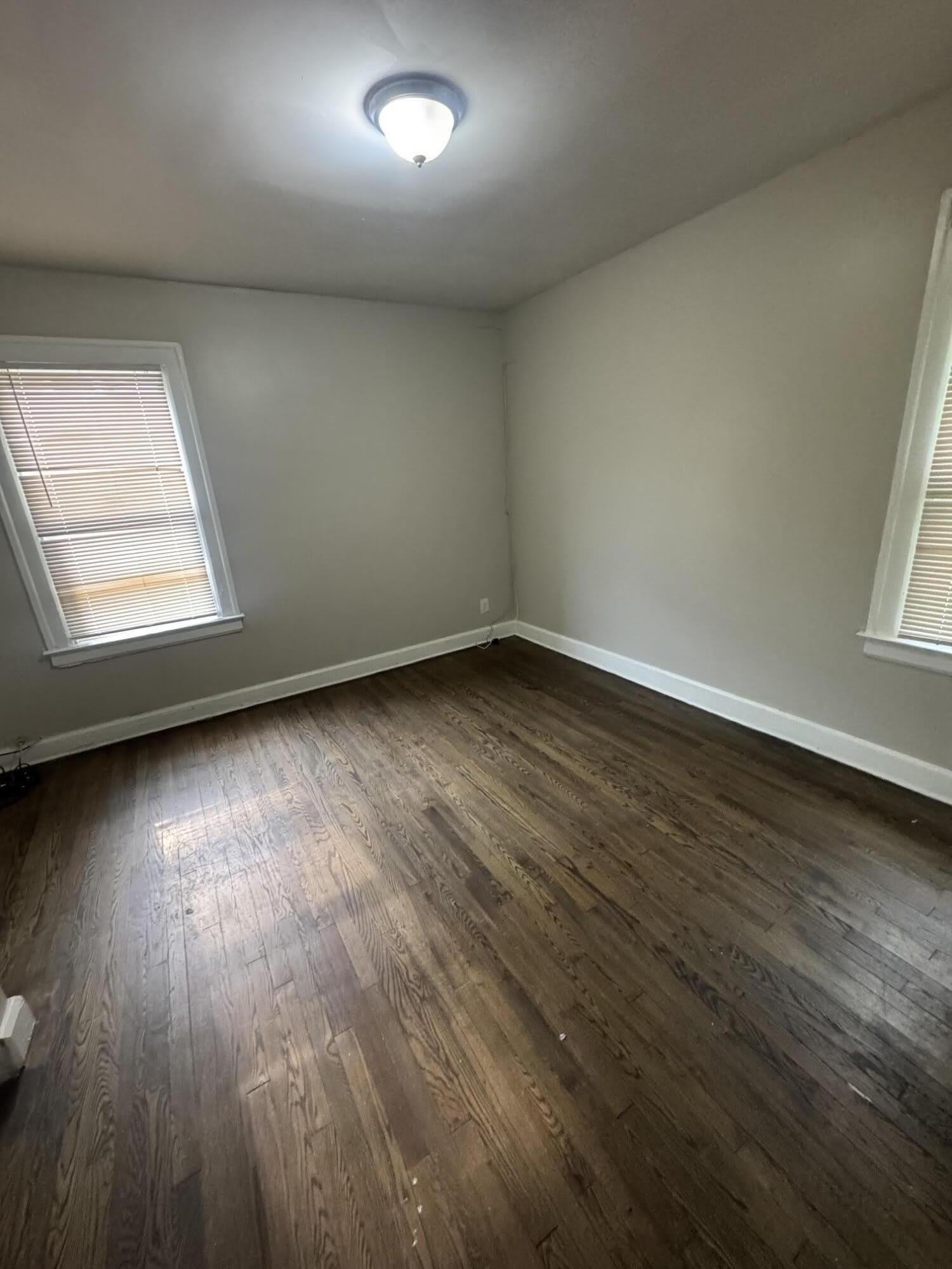 15940 Hackett Street – photo 5