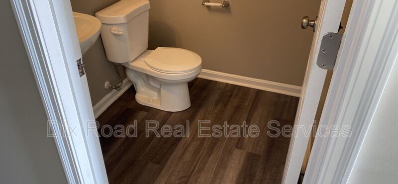 806 Prescot Circle – photo 4