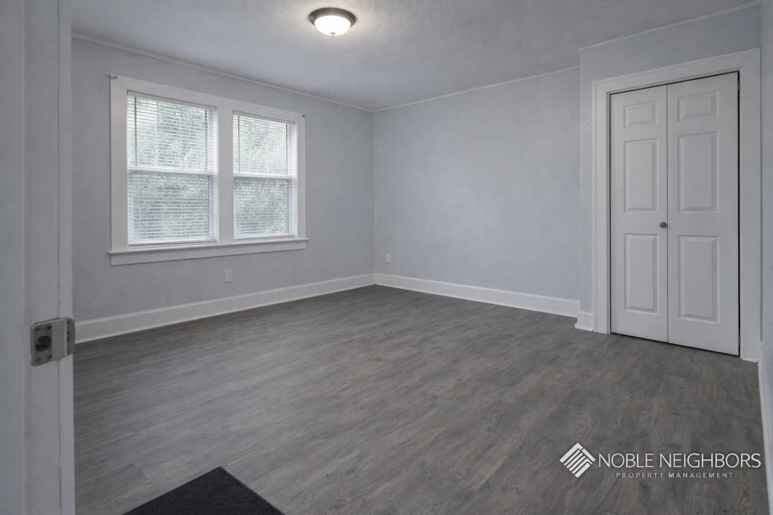 10728 Old Kings Road – photo 5