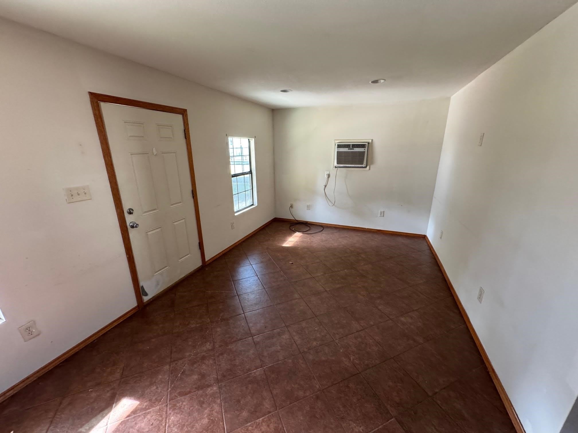 280 JOY LANE – photo 3
