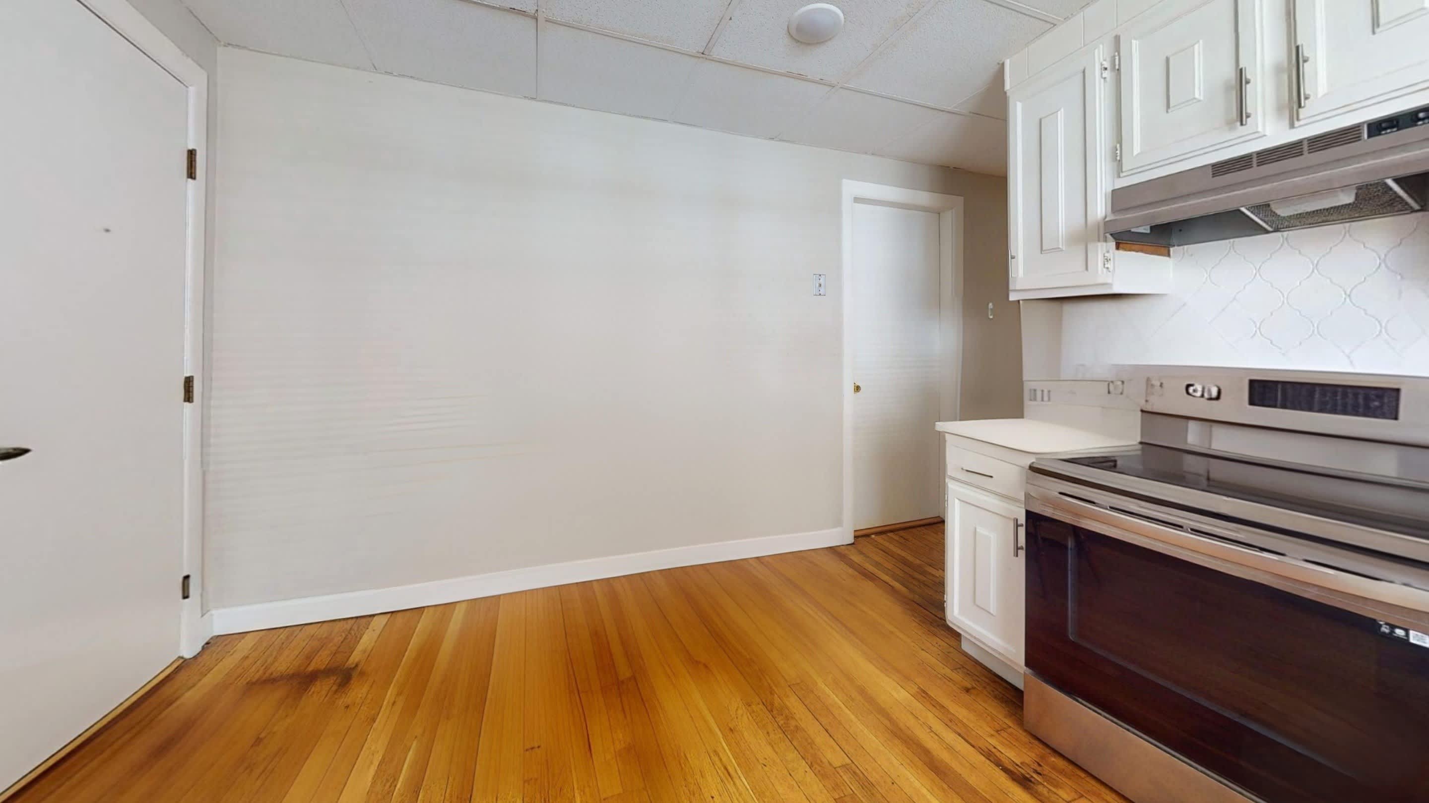 5 Edgar Terrace – photo 2