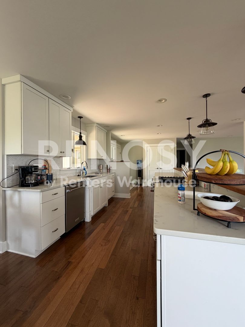 Available September 30th 3 Bedroom 3 Bath Single Family Home in Lakeland – photo 5
