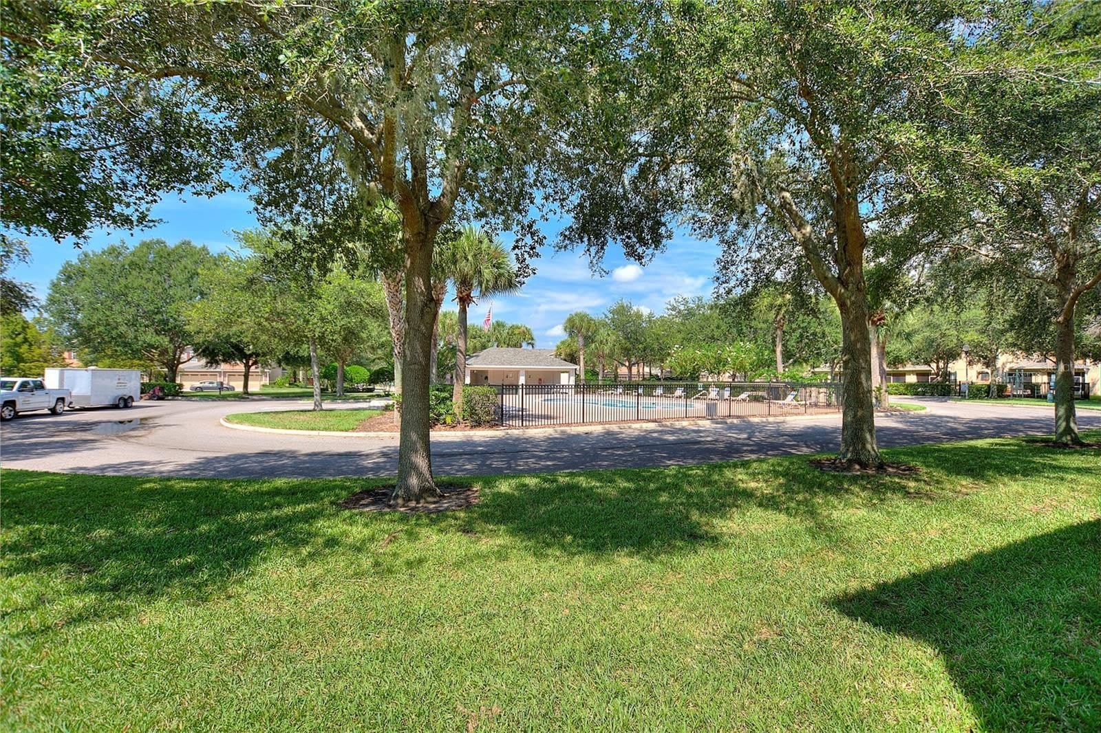 1220 PRIORY Circle – photo 4