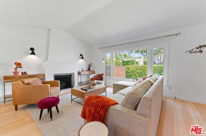 8814 Rosewood Ave – photo 5